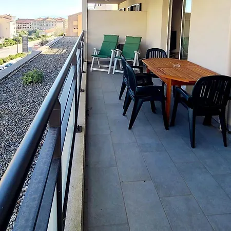 T2 Centre Ile Rousse LʼÎle-Rousse