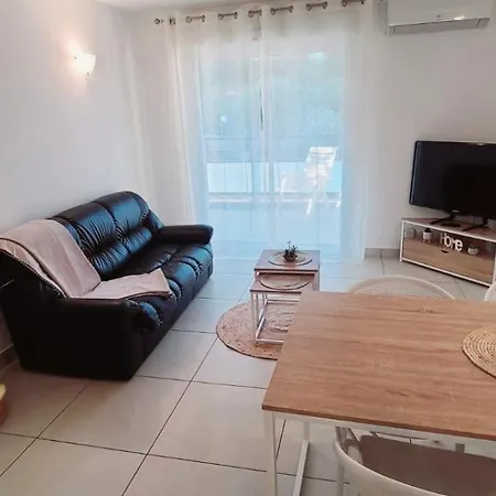 T2 Centre Ile Rousse LʼÎle-Rousse