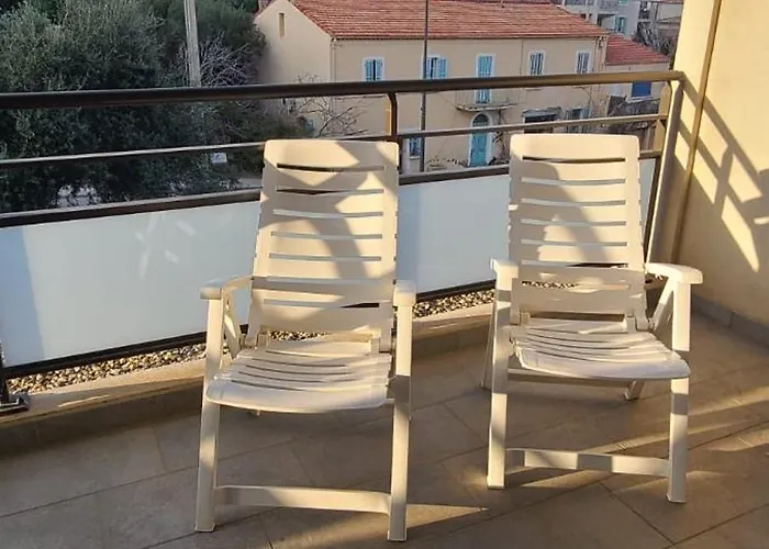 公寓 T2 Centre Ile Rousse LʼÎle-Rousse